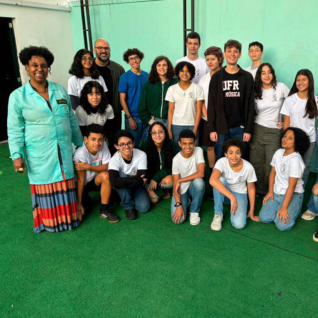 Ensino Médio — Colégio Excelência